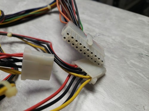 FORTRON / SOURCE FSP235-60GT 235W Used and Tested Power Supply FREE SHIP - Afbeelding 3 van 5