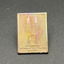 Petronas Twin Towers Malaysia Lapel Hat Pin