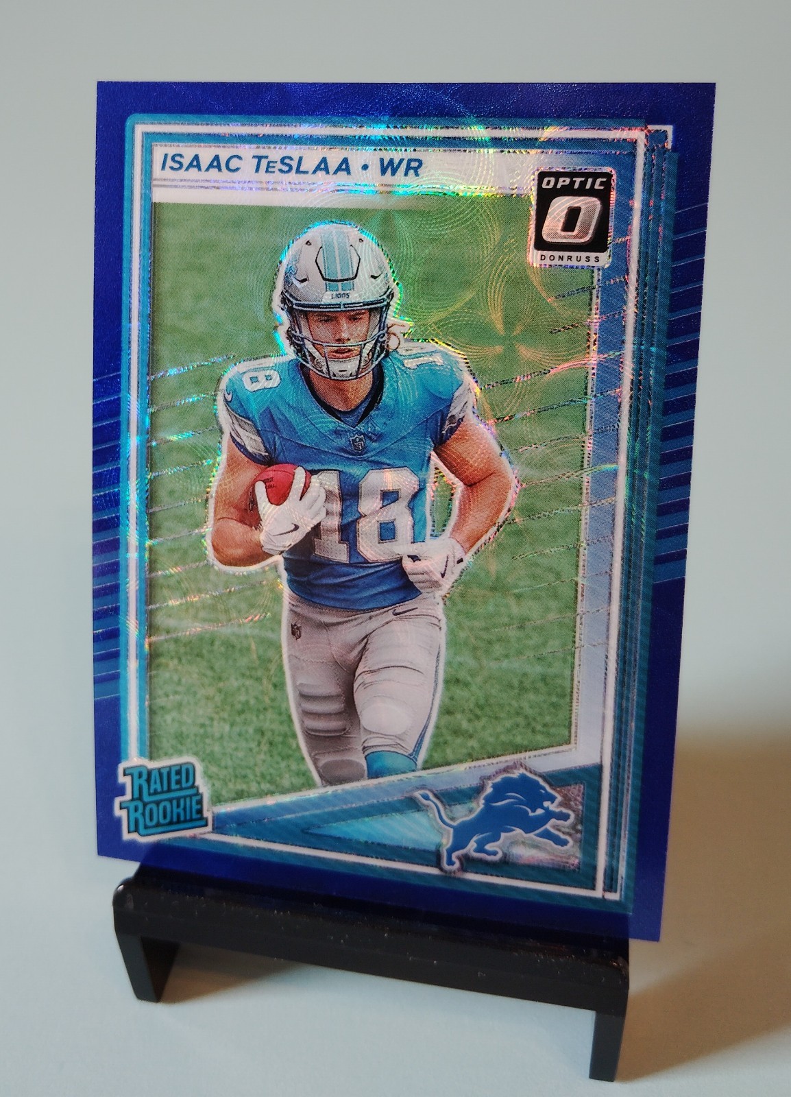2025 Panini Donruss Rated Rookie Isaac Teslaa Optic Preview Blue Scope Prizm