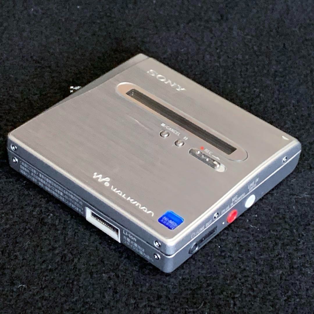 【美品】SONY Hi-MD WALKMAN MZ-NH1 Sony MZ-NH1 MiniDisc Hi-MD Walkman Portable Player Tested Used