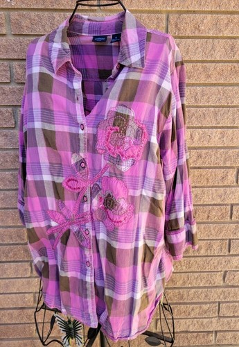 Westbound Woman Size 1X 100% Cotton Shirt Plaid Floral Blouse Embroidered Top - Picture 6 of 9