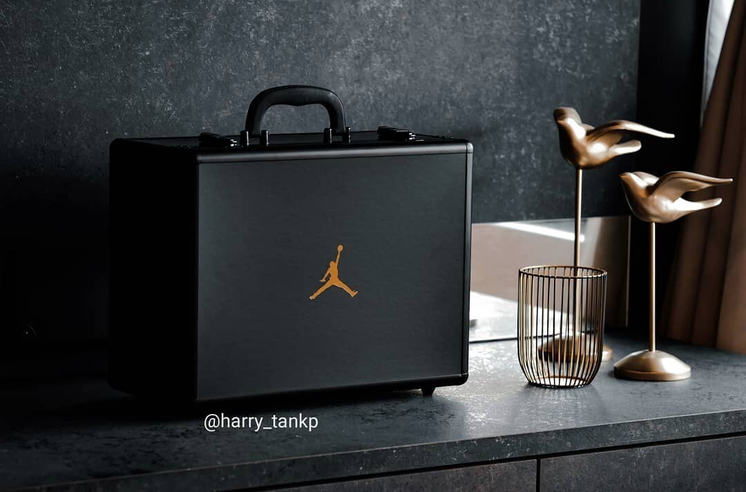 NIKE JORDAN AJNT23 BLACK/WHITE-METALLIC GOLD (CI5441-008 NIKE JORDAN AJNT23 BLACK/WHITE-METALLIC GOLD (CI5441-008