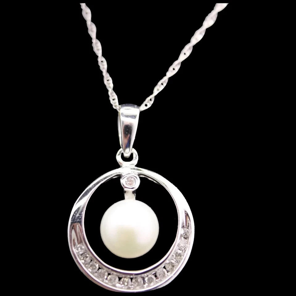 Vtg VAHAN 10K White Solid Gold Necklace Pendant Diamonds Crescent Pearl Circle - Image 3 of 4