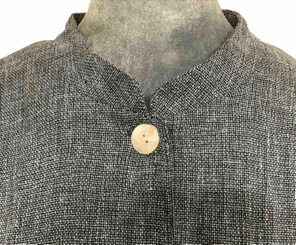 Camisa grande para mujer Dialogue bolsillos abotonados tejida azul algodón mezcla de lino Foto 3 de 4