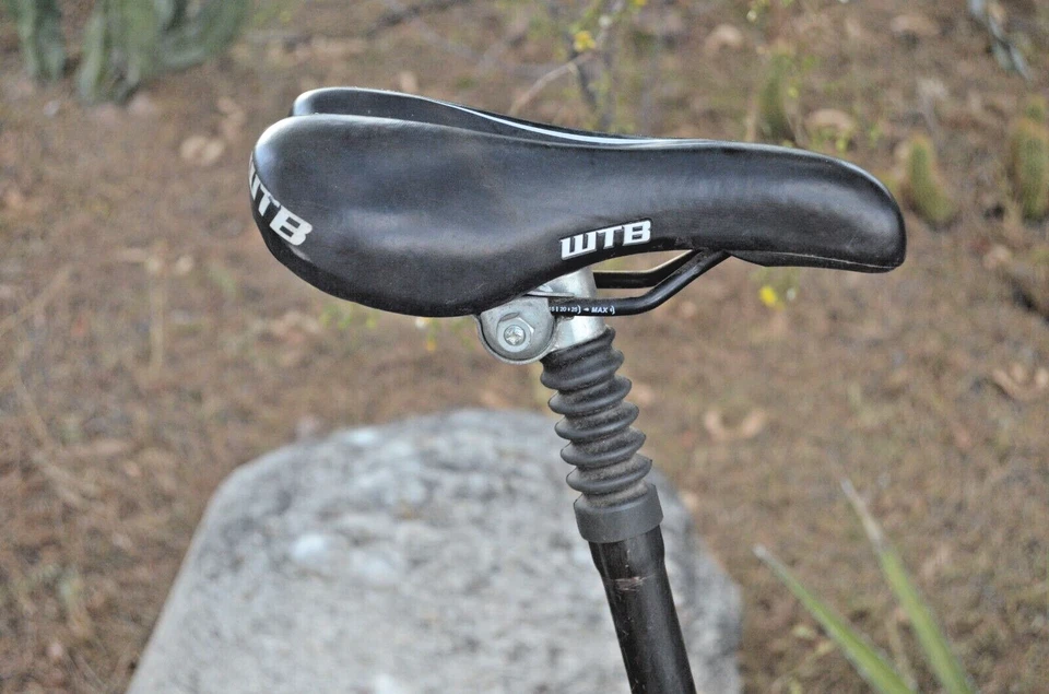 Diamondback 49cc Lightweight Motorized bicycle - gasoline powered - Image 4 of 4