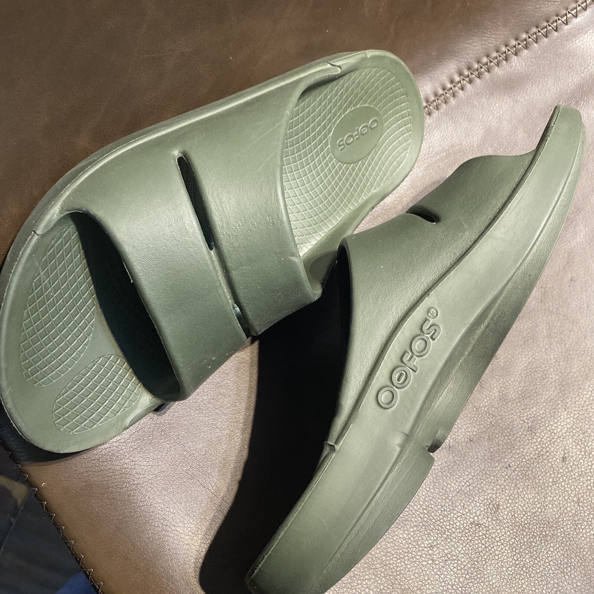 oofos OOAHH Green Foam Open Toe Slip On Recovery Slide 