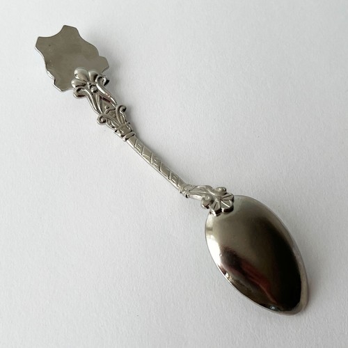 Vintage Silverplate Souvenir Spoon, Victoria Square Fountain, Adelaide SA - Picture 5 of 5
