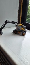 AT-COLLECTORS 1/32 volvo EWR150E