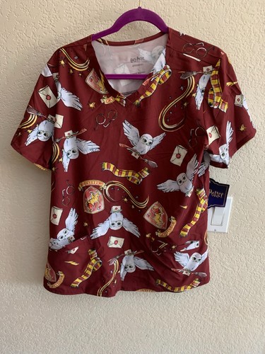 Harry Potter Scrub Top 2 Pocket Lightweight Size L NWT