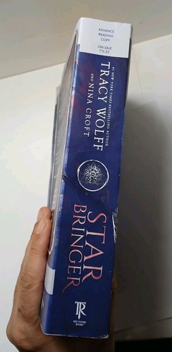 STAR BRINGER - ARC - ADVANCE READING COPY by TRACY WOLFF & NINA CROFT - Picture 4 of 10