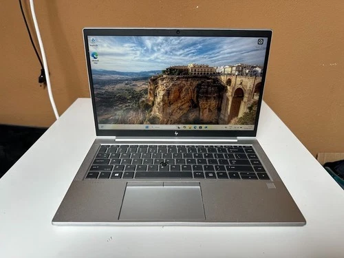 HP EliteBook 845 G8 Ryzen 5 Pro 5650U 8GB 256GB SSD QWERTY Win11 Pro