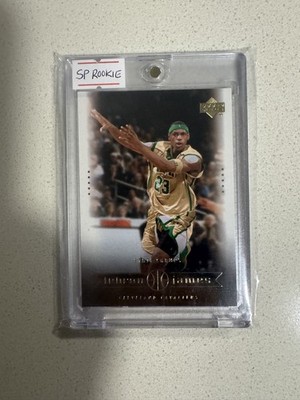 LeBron James 2003 Upper Deck Phenomenal Beginning Rookie RC #2 St Vincent