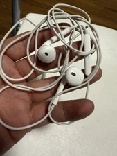 Apple EarPods with Aux In Ear Canal Headset - White