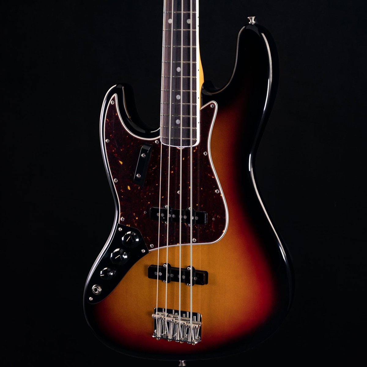 Fender American Vintage II 1966 Jazz Bass Lefty 3-Color Sunburst