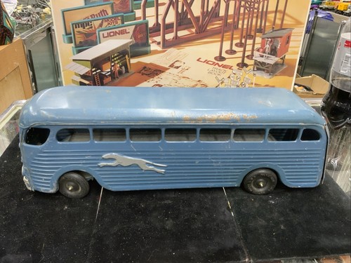 1939-41 Keystone Windup Greyhound Bus - Picture 3 of 8