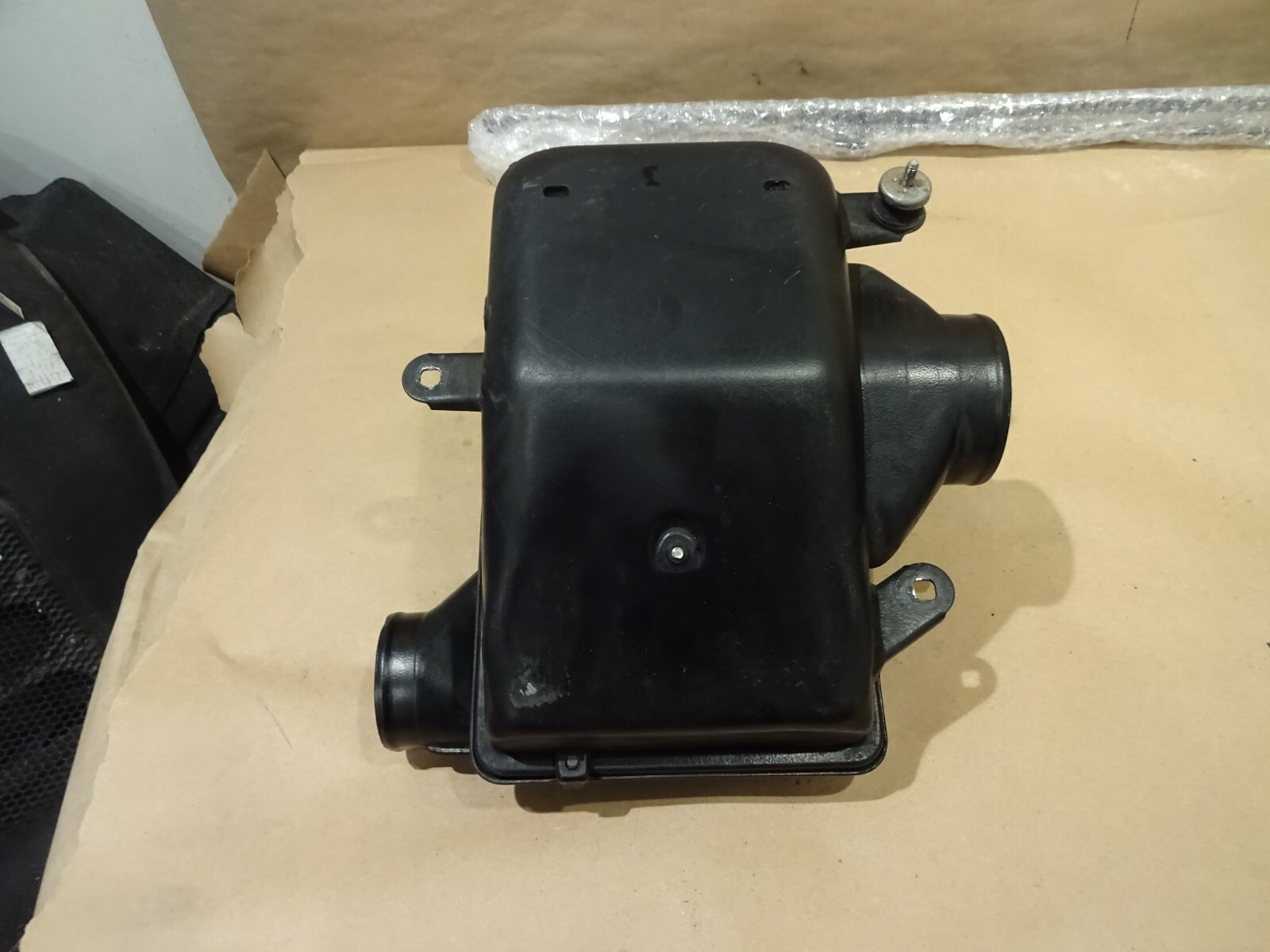 Ferrari 355 -  LH Air Cleaner / Filter Box  - P/N 164190