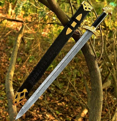 Northman 1095 Damascus Steel Viking Sword, Full Tang, Northman Sword W/ Scabbard - Picture 5 of 6