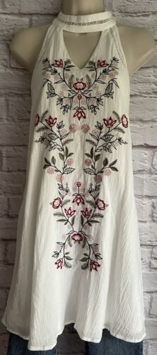 NEU Honey Belle Schaukelkleid Gr. Small weiß Blumenmuster bestickt Schlüsselloch mit hohem Ausschnitt