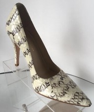 NEW ETIENNE AIGNER Indie Snakeskin Pointed-Toe Pumps Size 6 - 350.00
