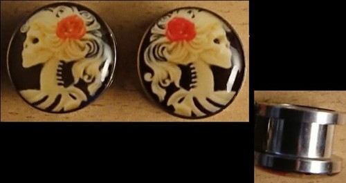 Ear Plug Kameée Skull <<neu>> - Bild 2 von 2