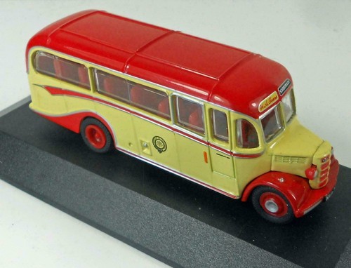 ATLAS GREAT BRITISH BUSES WALLACE ARNOLD BEDFORD OB 1:76 CB8 - Picture 3 of 4