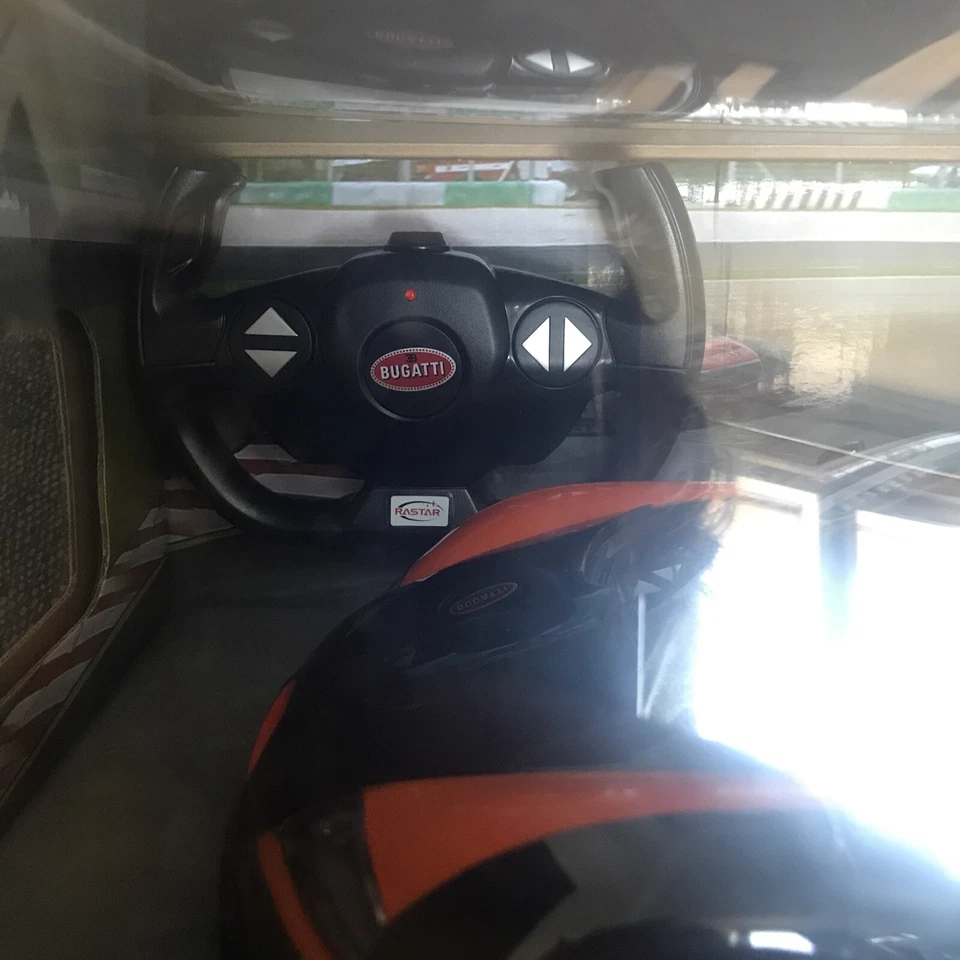 Bugatti Veyron16.4 Grand Sport Vitesse,Black BNIB - Image 3 of 4