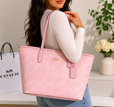 Coach City Tote Bag Signature Canvas Light Pi...