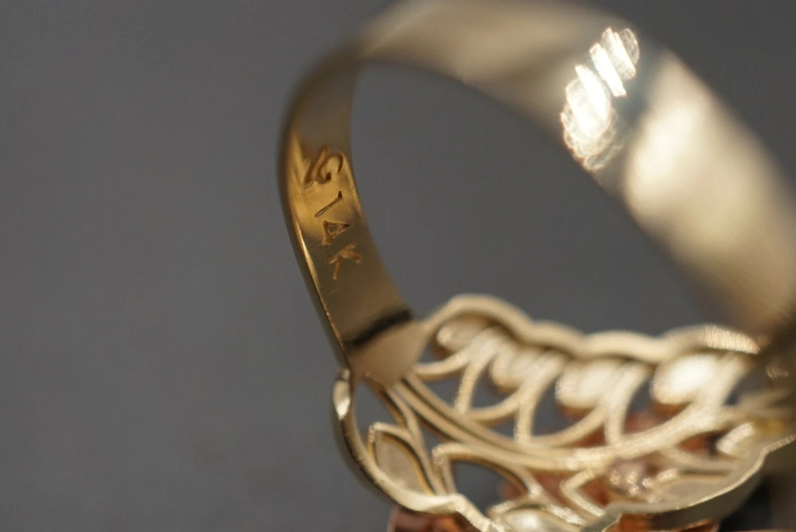 Real 14k Tri Color Gold Diamond Cut Long Leaf Flower Ring. Size 7