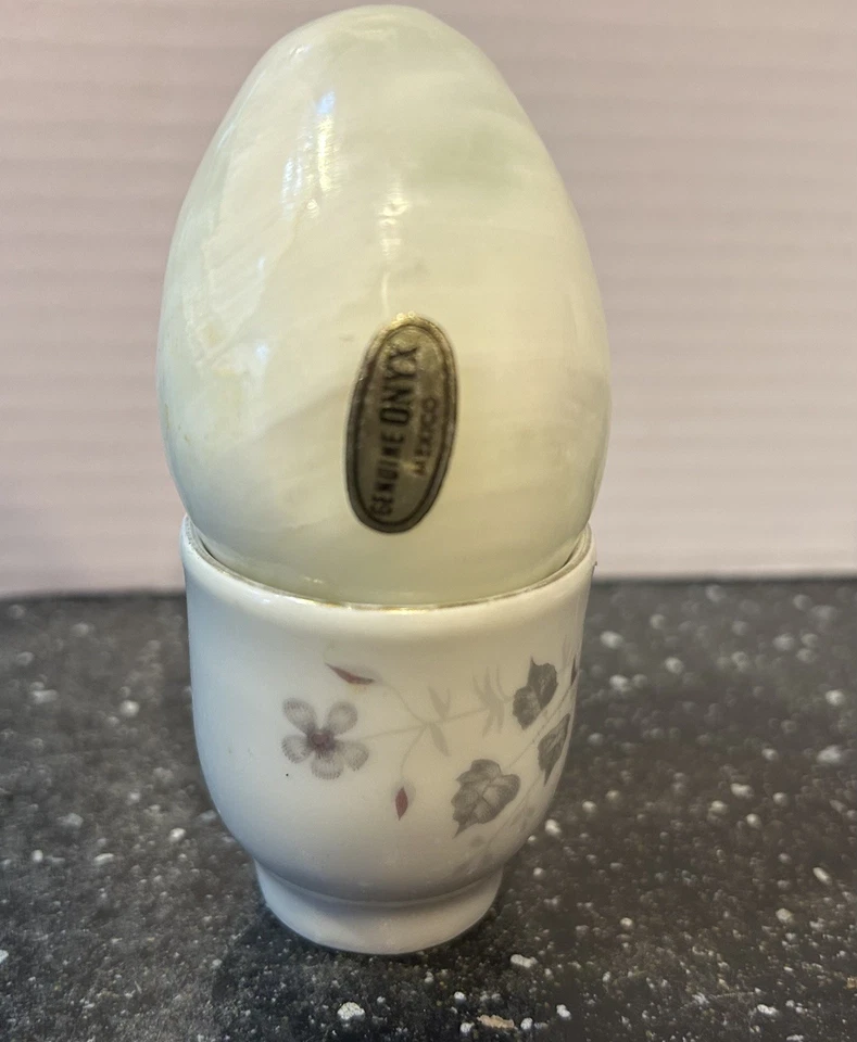 7 Marble/Onyx Polished Eggs Collectible - VGC - Image 2 of 2