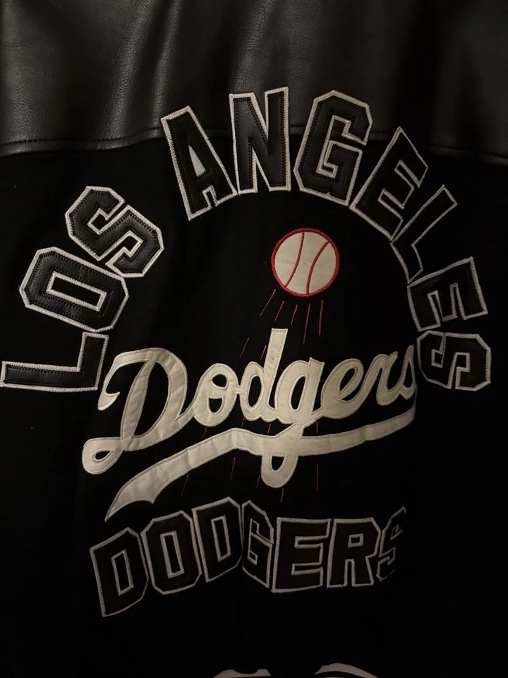 Los Angeles Dodgers Varsity Jacket Black Leather Sleeve - Image 3 of 3