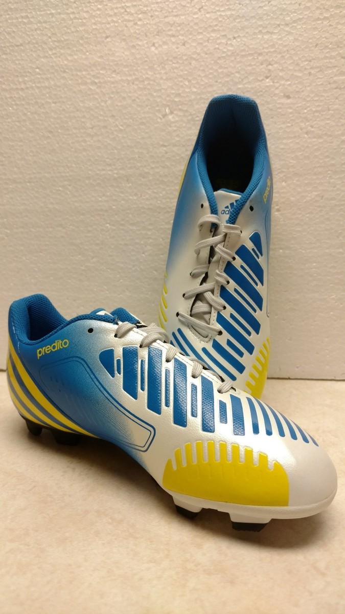 NEW WOT Men's Adidas Predator Predito Soccer Cleats Size US - Main Image