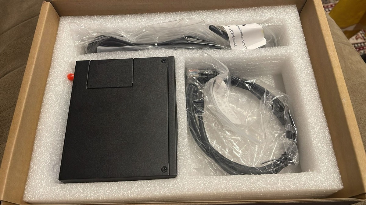 Robustel industrial LTE router R3000-4L, fw 1.3.32 | E-shop Robustel industrial LTE router R3000-4L, fw 1.3.32 | E-shop