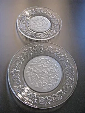 Princess House Fantasia Plates Poinsetta Christmas 8", 10" Your Choice Holiday