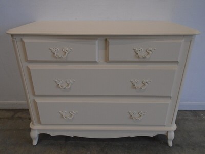 Laura Ashley Provencale Chest Of Drawers In Ivory Qa0103191662