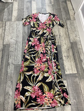 lovely ladies size 8 boohoo wrap over long black floral dress