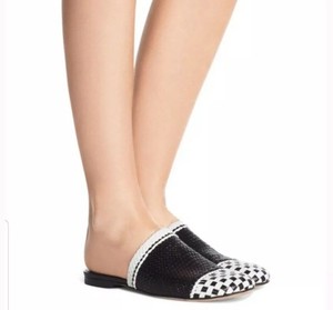 stuart weitzman flat mules