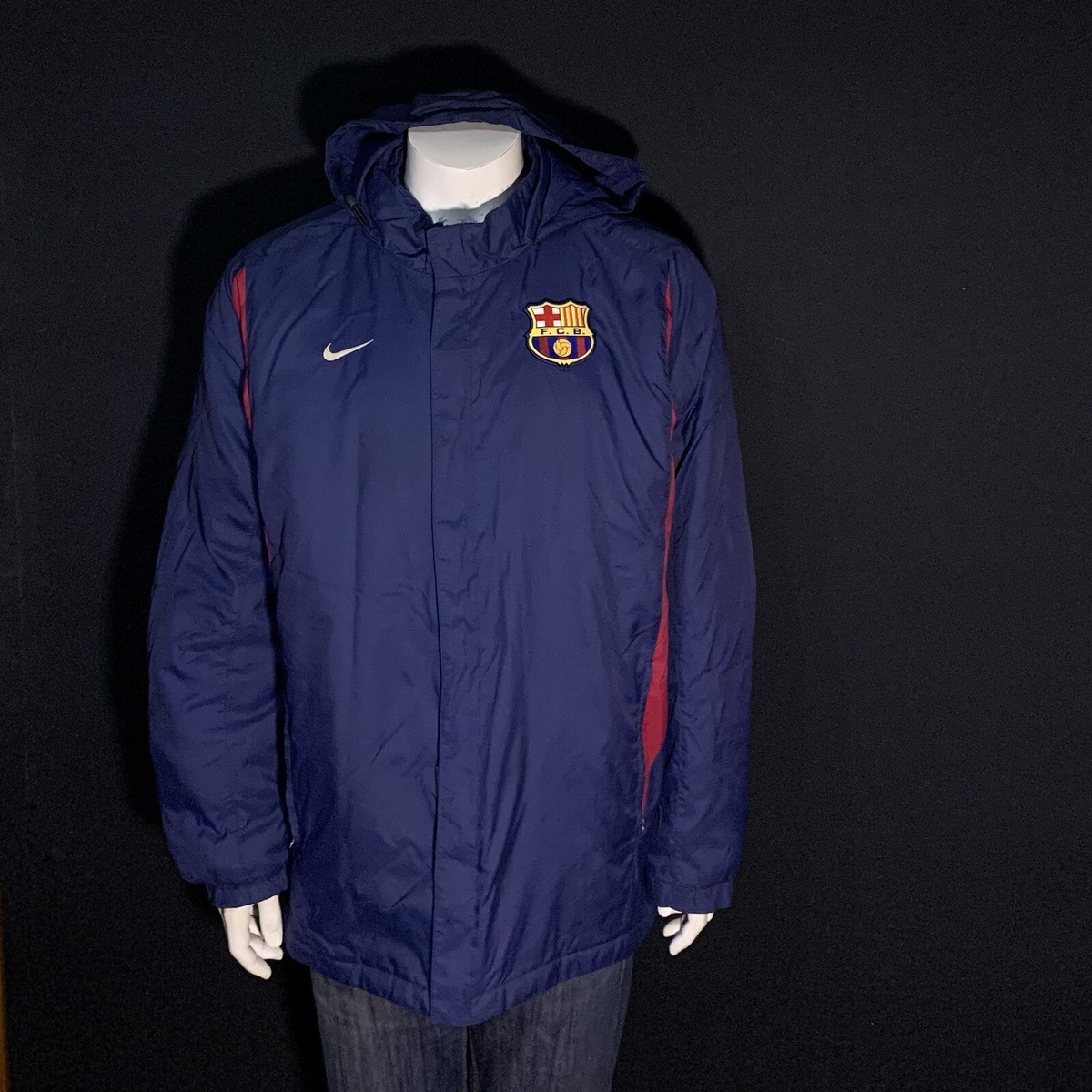 Nike Vintage 90s Barcelona Football Winter Jacket Soccer Nike Vintage 90s Barcelona Football Winter Jacket Soccer
