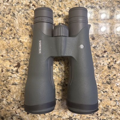 #ad Vortex 18x56 Razor UHD Binoculars Used Excellent $1400.00
