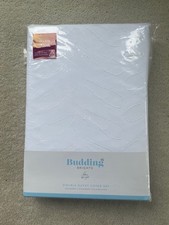 Bedeck white Clipped Leaf double duvet cover set. New