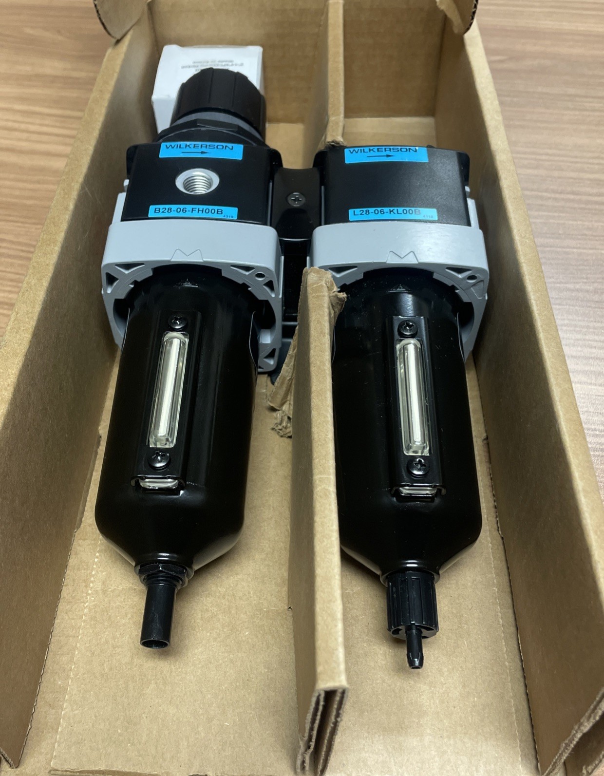 Wilkerson FM-28-06-BH00B 28 F/M Compressed Air Filter Combo 