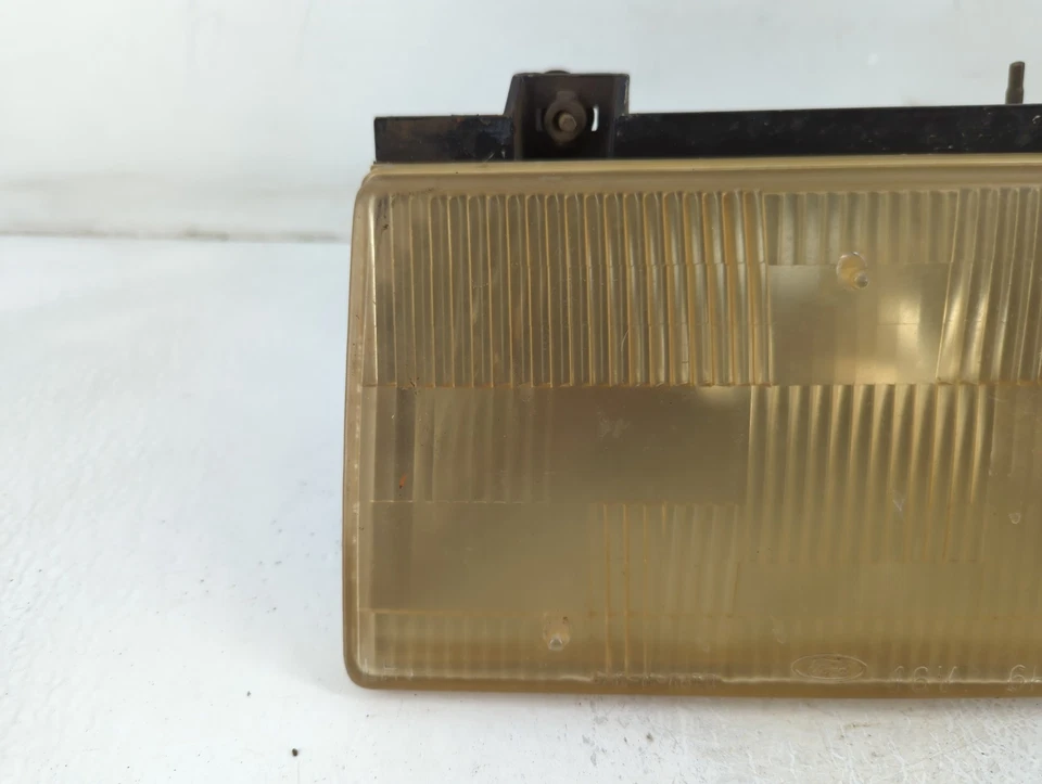 Ford Tempo 1994 conductor izquierdo OEM luz delantera lámpara Voeny Foto 2 de 4