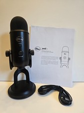 Blue Yeti Professional Multi-Pattern USB Condenser Microphone - Blackout