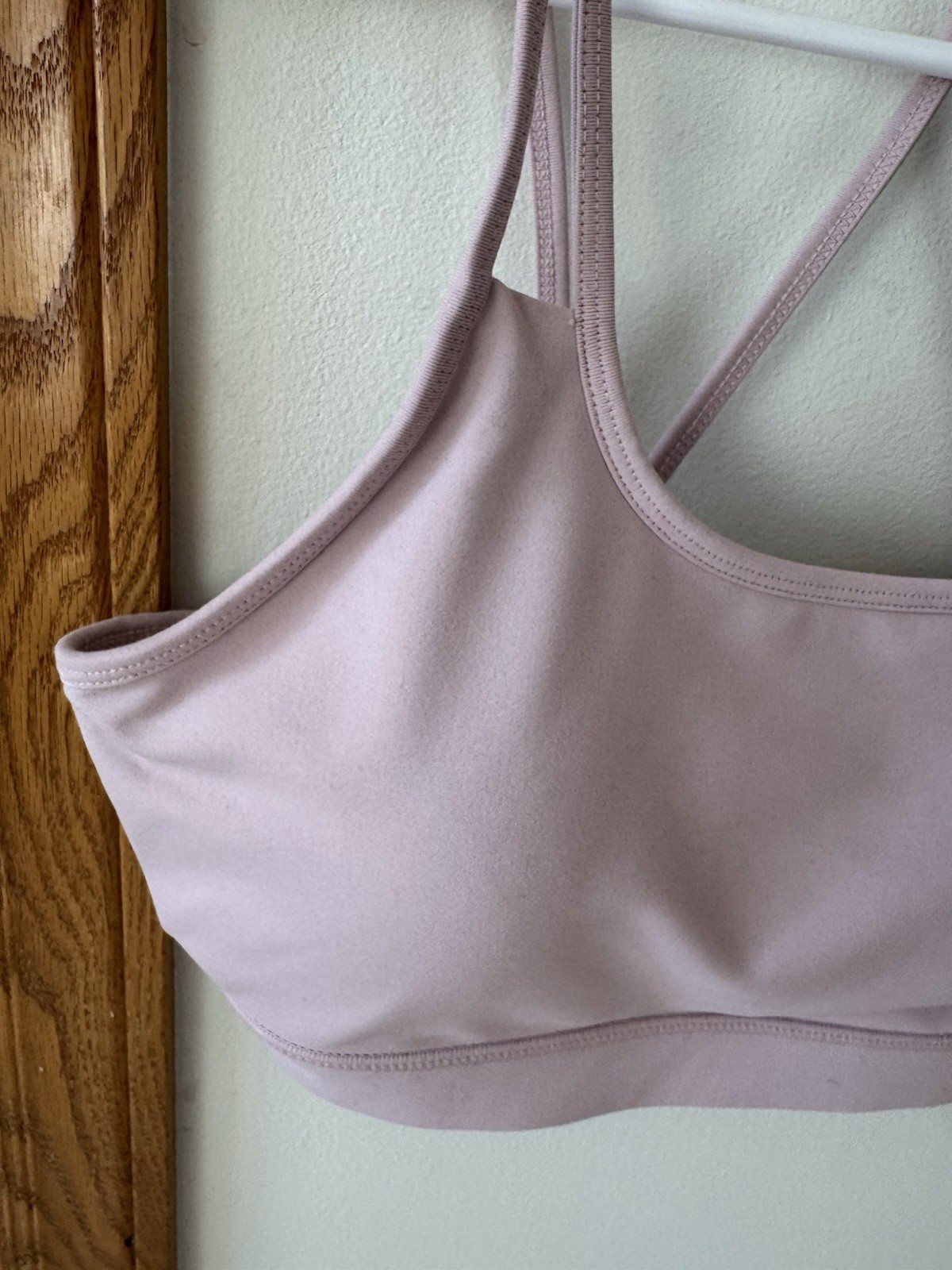 Gaiam Women's Yoga Sports Bra Light Pink Strappy Back Size Large NWOT Removable
