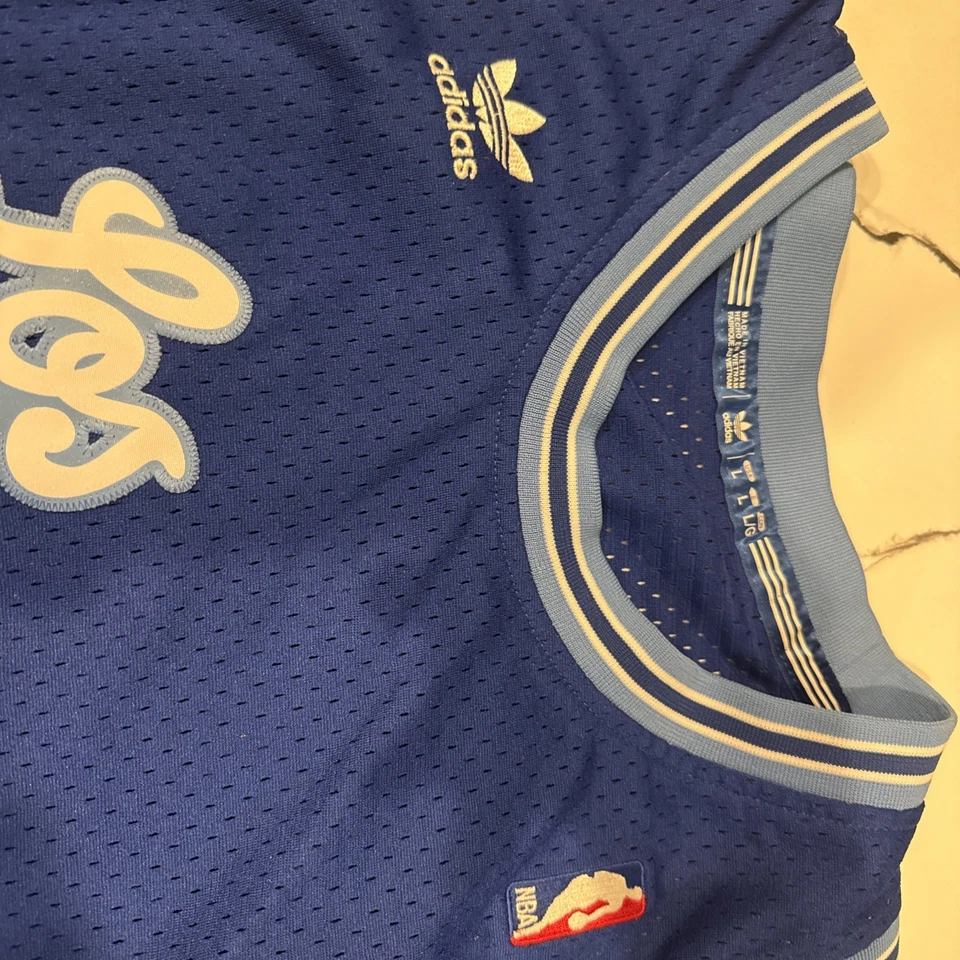 Camiseta Adidas de Colección Rara Kobe Bryant Lakers Edición Especial Talla L Para Hombre Foto 4 de 4