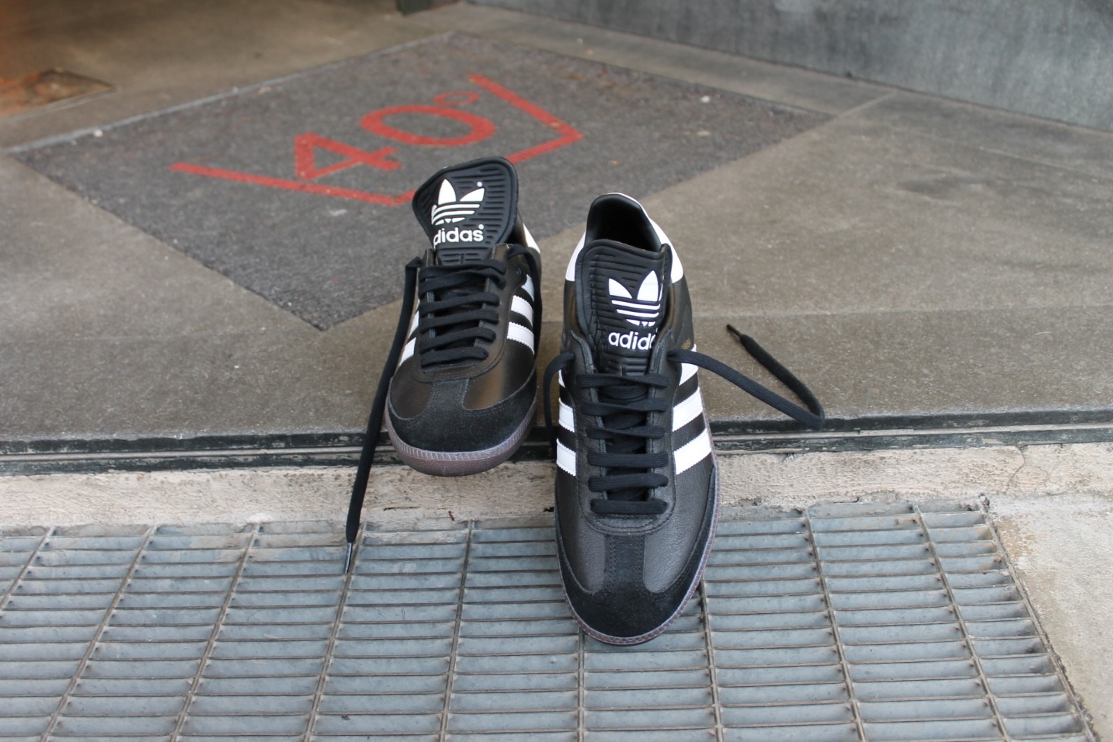 chaussures ADIDAS SAMBA CLASSIC OG (BZ0224) (BZ0224) OG num. 42 EU 8 8.5 US 1400e7 chaussures ADIDAS SAMBA CLASSIC OG (BZ0224) (BZ0224) OG num. 42 EU 8 8.5 US 1400e7