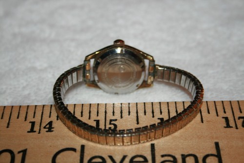 Vintage Jeaubal Incrbloc 17 Jewel Ladies Watch running - Picture 4 of 5