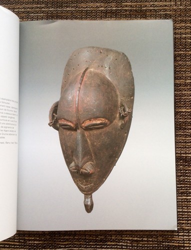 2-LOT 2004 Sotheby's Auction Catalog: Africain et Oceanien African & Oceanic Art - Imagen 6 de 22