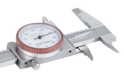 Durable 0-4" Dial Caliper with Clamp – Precision Measurement Tool in Fitted Box - Picture 9 of 11