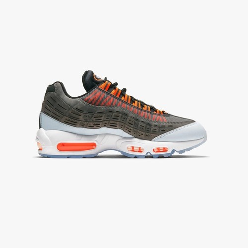 Nike Air Max 95 x Kim Jones Black Total Orange OG UK Size 3.5 EUR 36 DD1871 001 - Bild 22 von 23