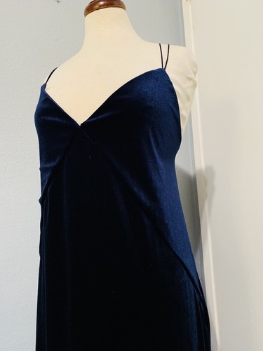 Nuevo Vestido Zara Mujer Espalda Sin Espalda Azul Marino Terciopelo Estilo Pierna Abierta Talla M - Imagen 6 de 11